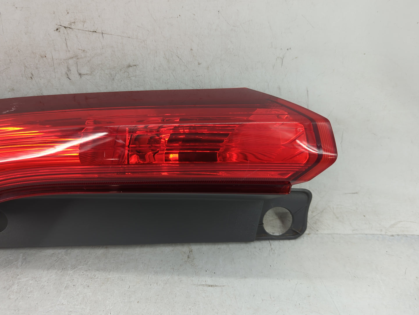 2012-2014 Honda Cr-V Tail Light Assembly Passenger Right OEM P/N:P9849 Fits Fits 2012 2013 2014 OEM Used Auto Parts - Oemuse