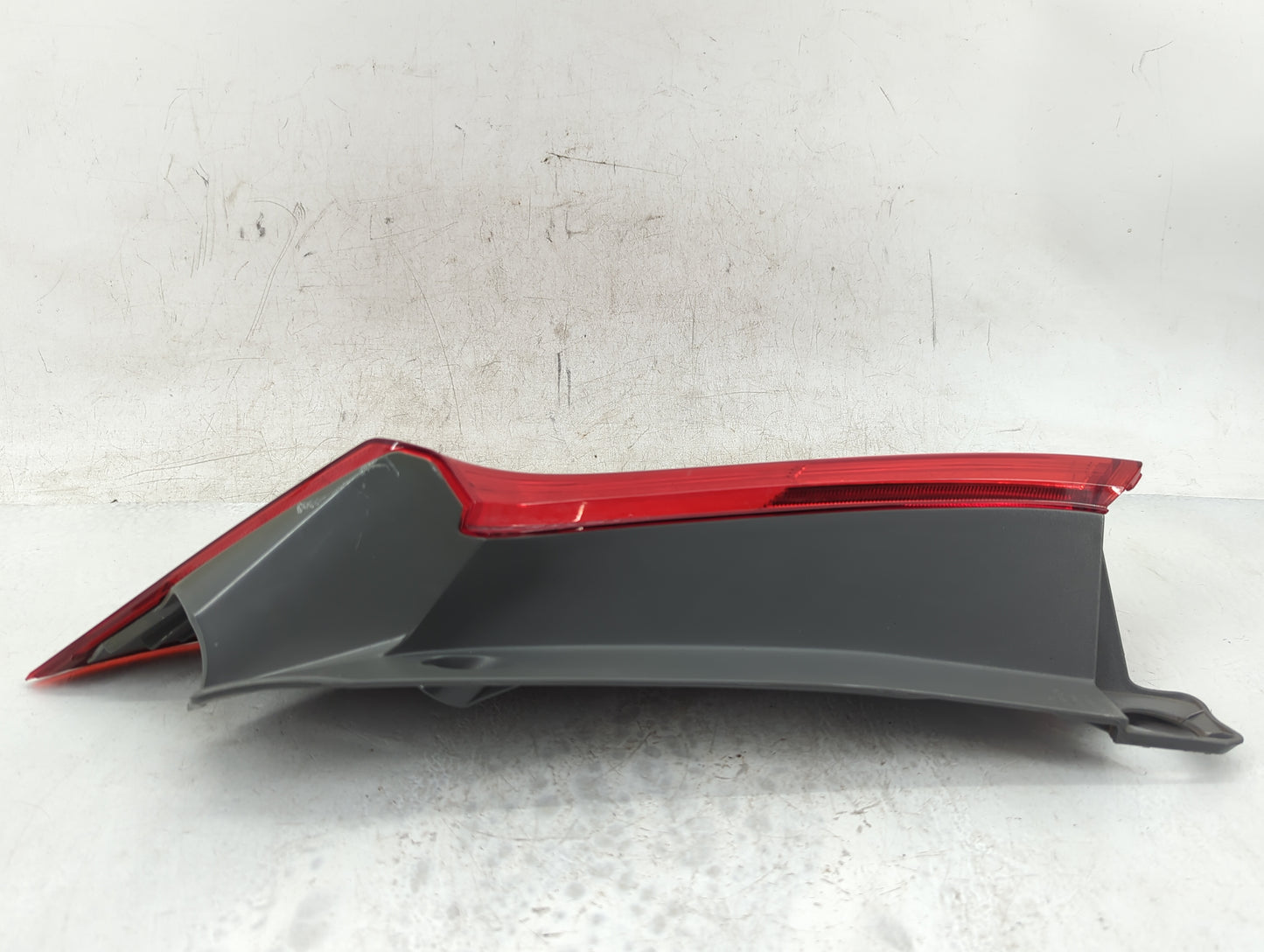 2012-2014 Honda Cr-V Tail Light Assembly Passenger Right OEM P/N:P9839 Fits Fits 2012 2013 2014 OEM Used Auto Parts - Oemuse