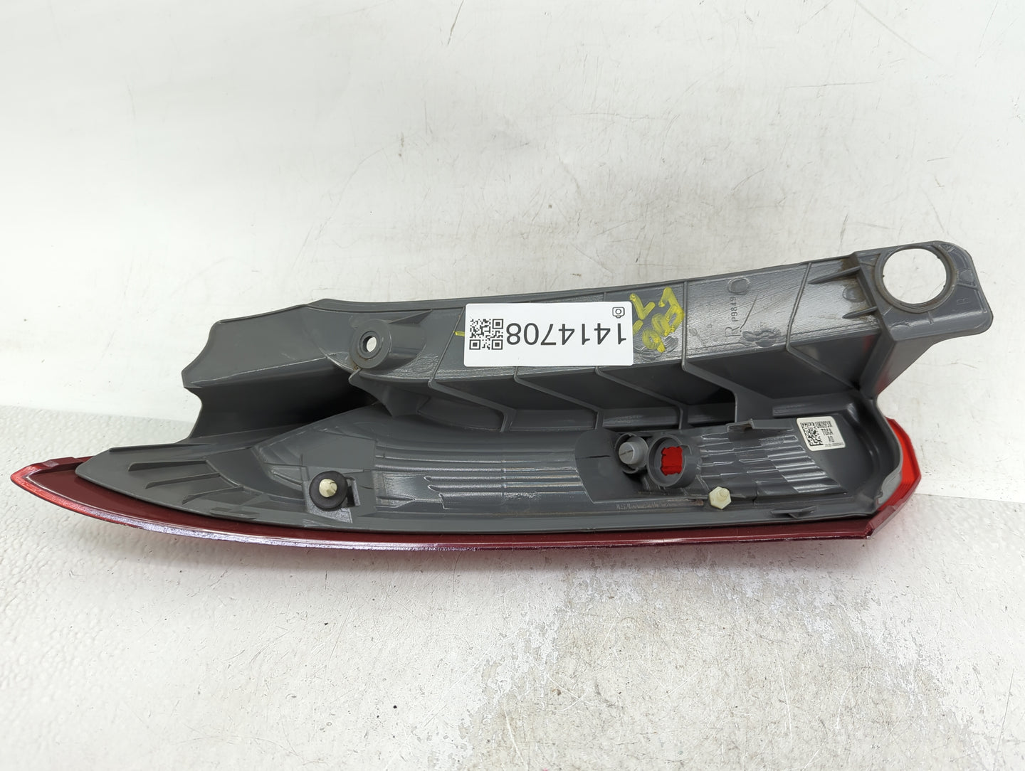 2012-2014 Honda Cr-V Tail Light Assembly Passenger Right OEM P/N:P9849 Fits Fits 2012 2013 2014 OEM Used Auto Parts - Oemuse