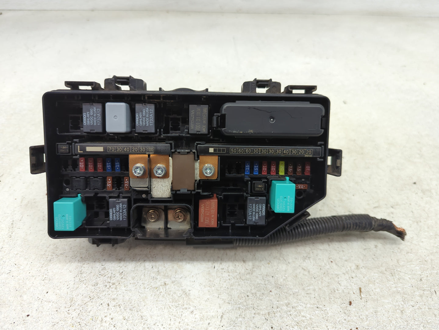 2012-2014 Honda Cr-V Fusebox Fuse Box Panel Relay Module Fits Fits 2012 2013 2014 OEM Used Auto Parts - Oemusedautoparts1.co