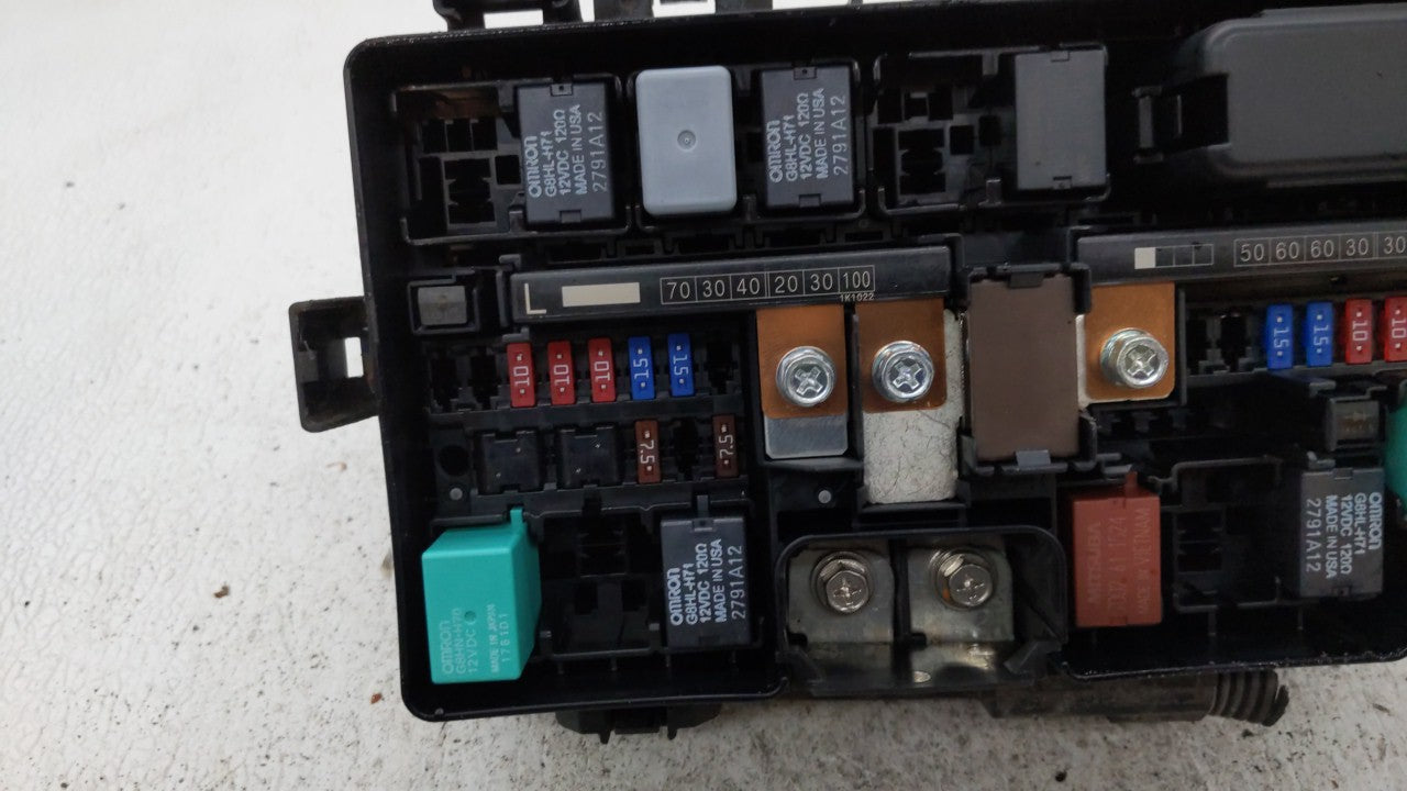 2012-2014 Honda Cr-V Fusebox Fuse Box Panel Relay Module P/N:256320111122 Fits Fits 2012 2013 2014 OEM Used Auto Parts - Oem