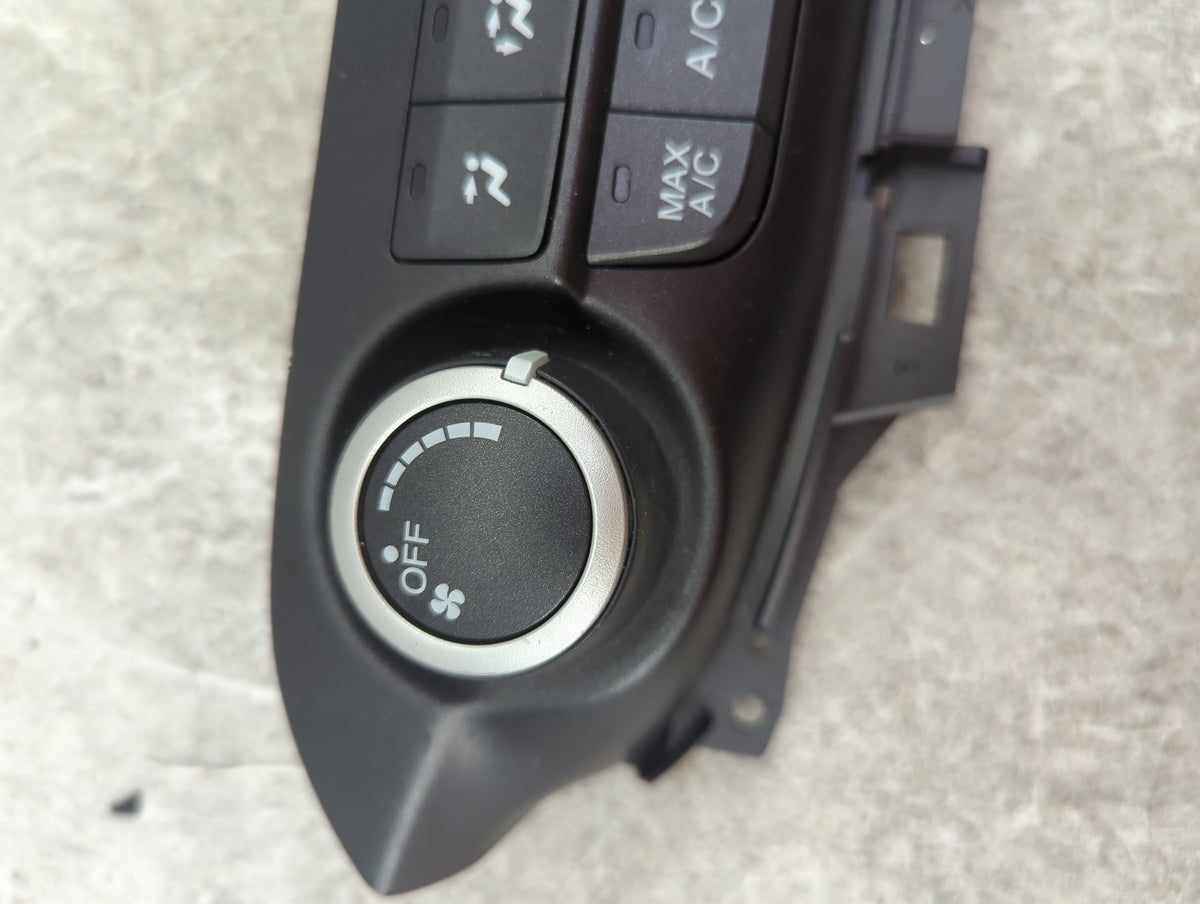 2012 Honda Cr-V Climate Control Module Temperature AC/Heater Replacement P/N:79500 T0A A0 Fits OEM Used Auto Parts - Oemused