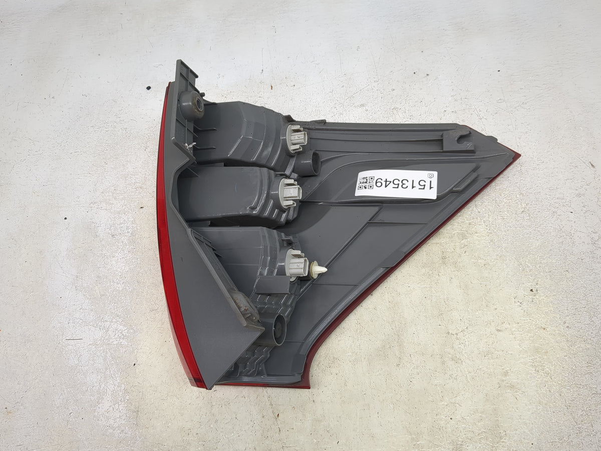 2012-2014 Honda Cr-v Passenger Right Side Deck Lid Mounted Tail Light 1513549 - Oemusedautoparts1.com