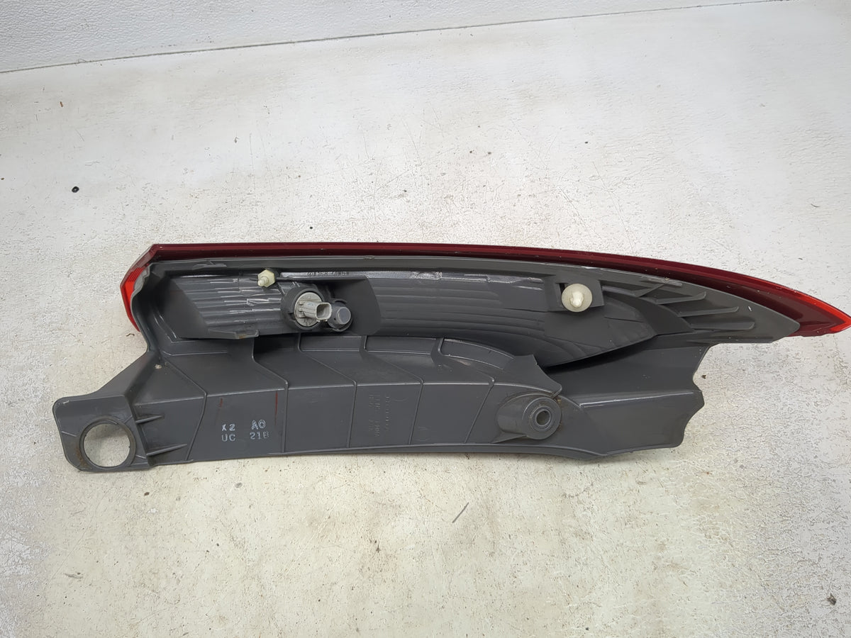 2012-2014 Honda Cr-v Passenger Right Side Deck Lid Mounted Tail Light 1513726 - Oemusedautoparts1.com