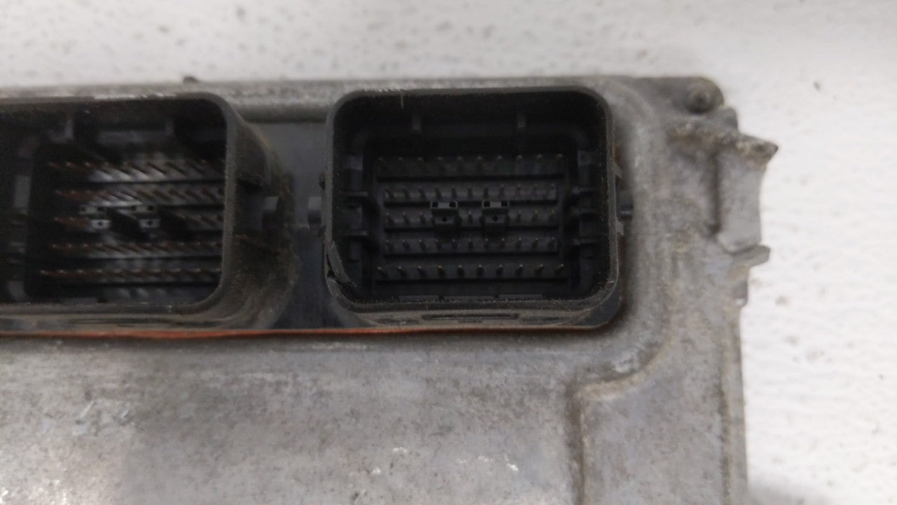 2012-2014 Honda Cr-V PCM Engine Control Computer ECU ECM PCU OEM P/N:37820-R5A-A66 37820-R5A-A64 Fits Fits 2012 2013 2014 OE