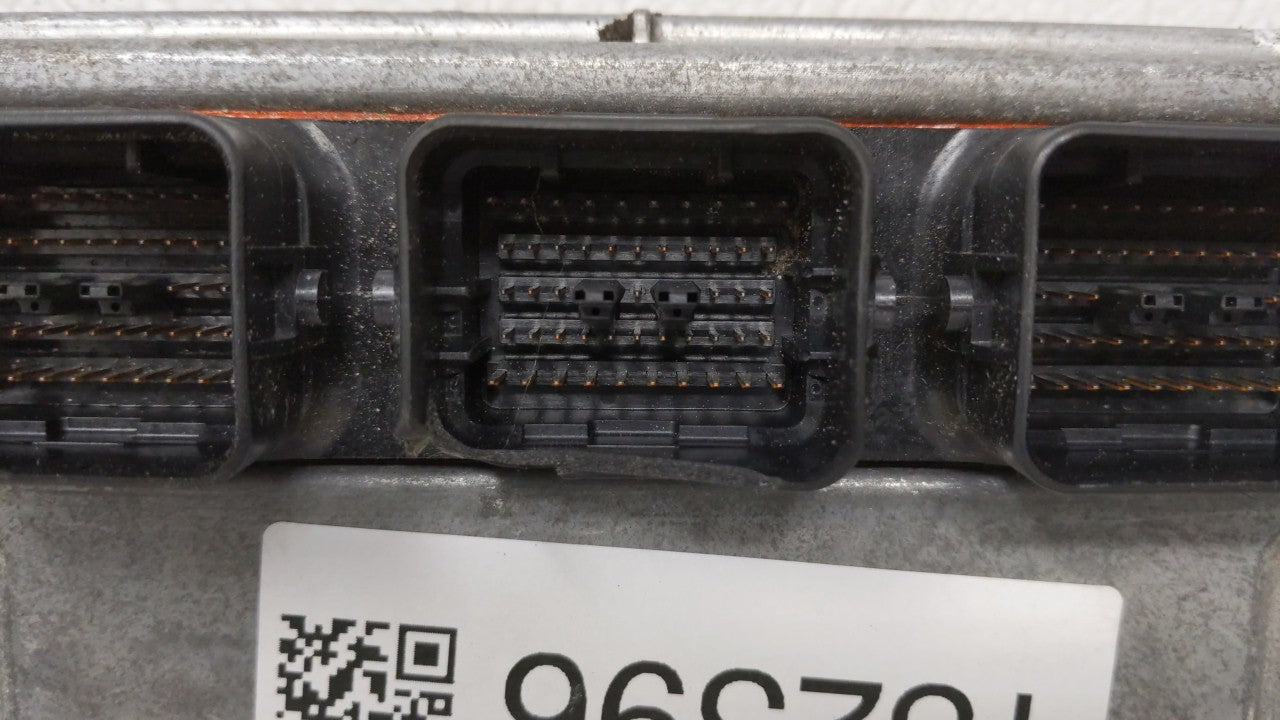 2012-2014 Honda Cr-V PCM Engine Control Computer ECU ECM PCU OEM P/N:37820-R5A-A66 37820-R5A-A64 Fits Fits 2012 2013 2014 OE