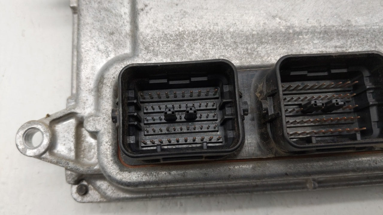 2012-2014 Honda Cr-V PCM Engine Control Computer ECU ECM PCU OEM P/N:37820-R5A-A66 37820-R5A-A64 Fits Fits 2012 2013 2014 OE