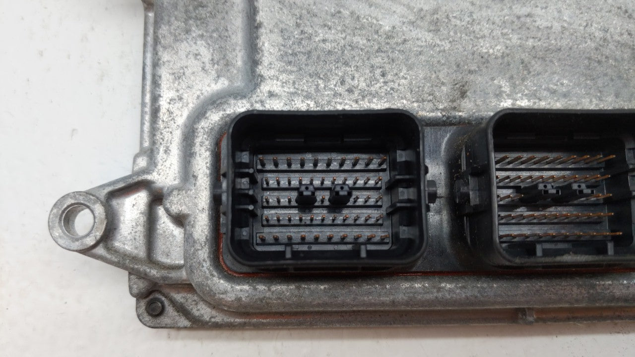 2012-2014 Honda Cr-V PCM Engine Control Computer ECU ECM PCU OEM P/N:37820-R5A-A55 37820-R5A-A56 Fits Fits 2012 2013 2014 OE