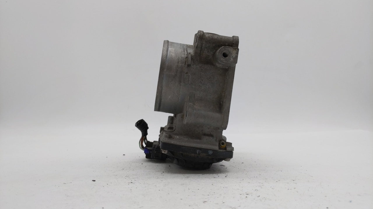 2010-2013 Honda Cr-V Throttle Body P/N:GMD7E GME1A Fits Fits 2010 2011 2012 2013 2014 OEM Used Auto Parts - Oemusedautoparts