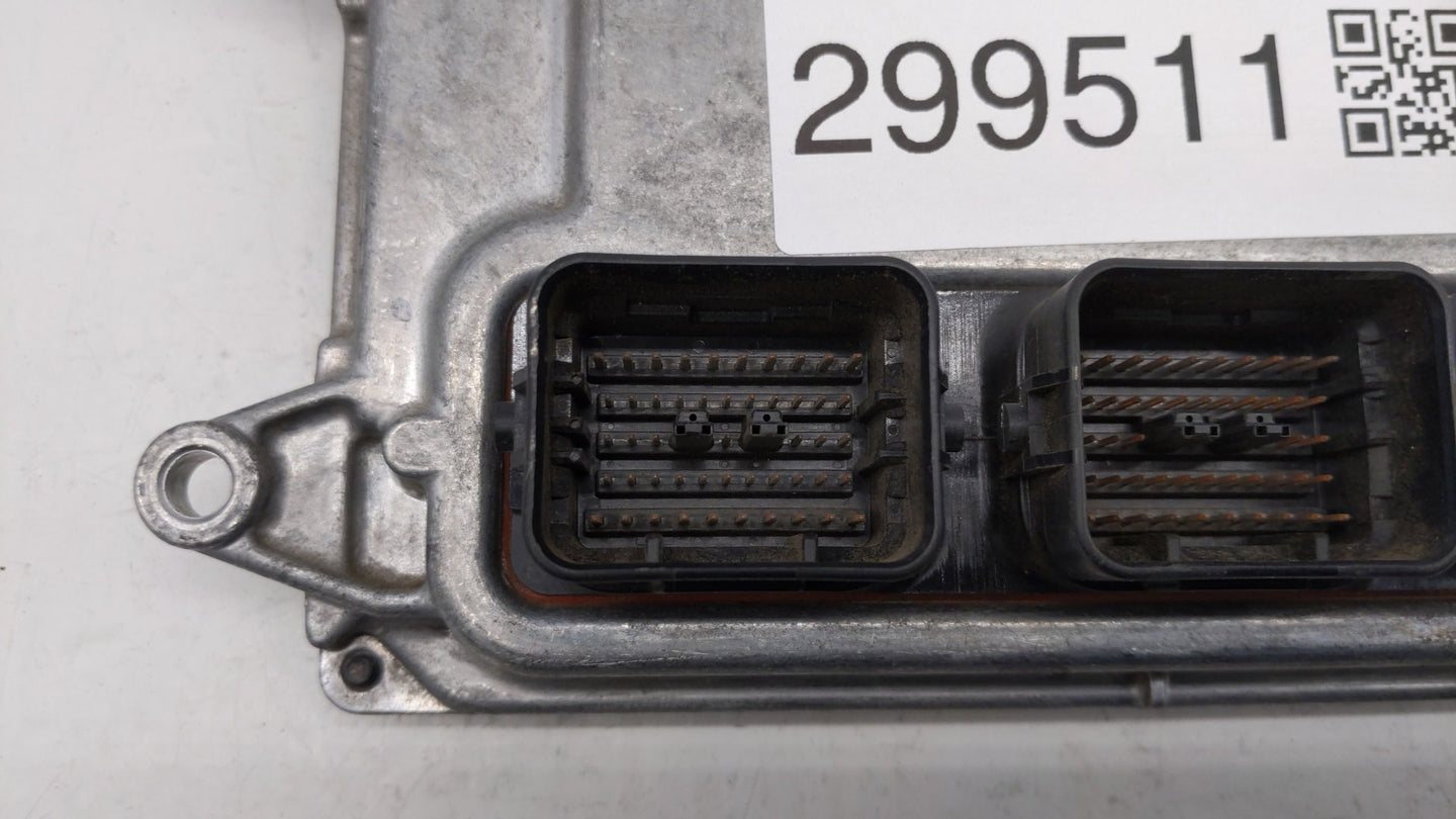 2012-2014 Honda Cr-V PCM Engine Control Computer ECU ECM PCU OEM P/N:37820-R5A-A66 37820-R5A-A64 Fits Fits 2012 2013 2014 OE
