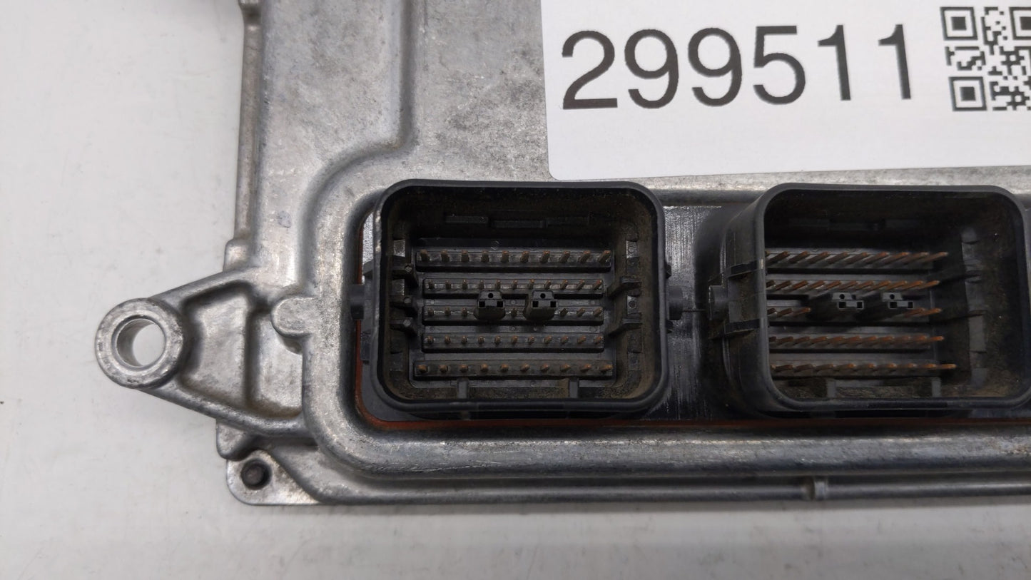 2012-2014 Honda Cr-V PCM Engine Control Computer ECU ECM PCU OEM P/N:37820-R5A-A66 37820-R5A-A64 Fits Fits 2012 2013 2014 OE