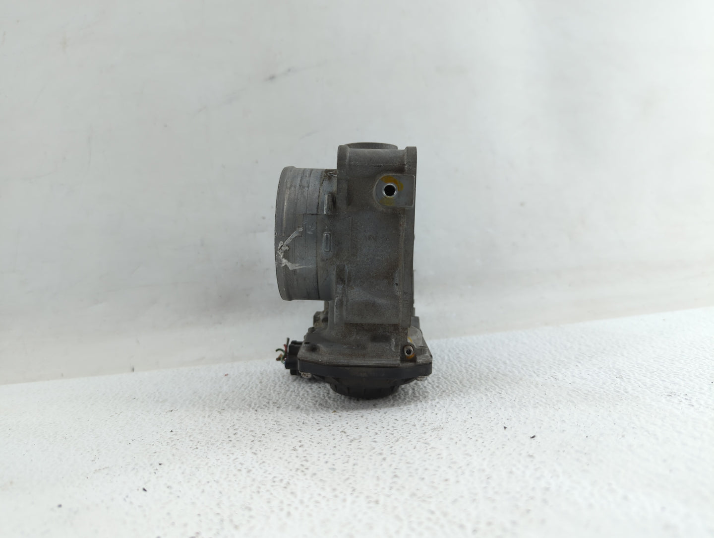 2010-2013 Honda Cr-V Throttle Body P/N:GMD7E GME1A Fits Fits 2010 2011 2012 2013 2014 OEM Used Auto Parts - Oemusedautoparts