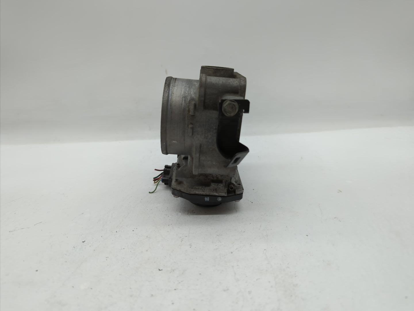 2010-2013 Honda Cr-V Throttle Body P/N:GMD7E GME1A Fits Fits 2010 2011 2012 2013 2014 OEM Used Auto Parts - Oemusedautoparts