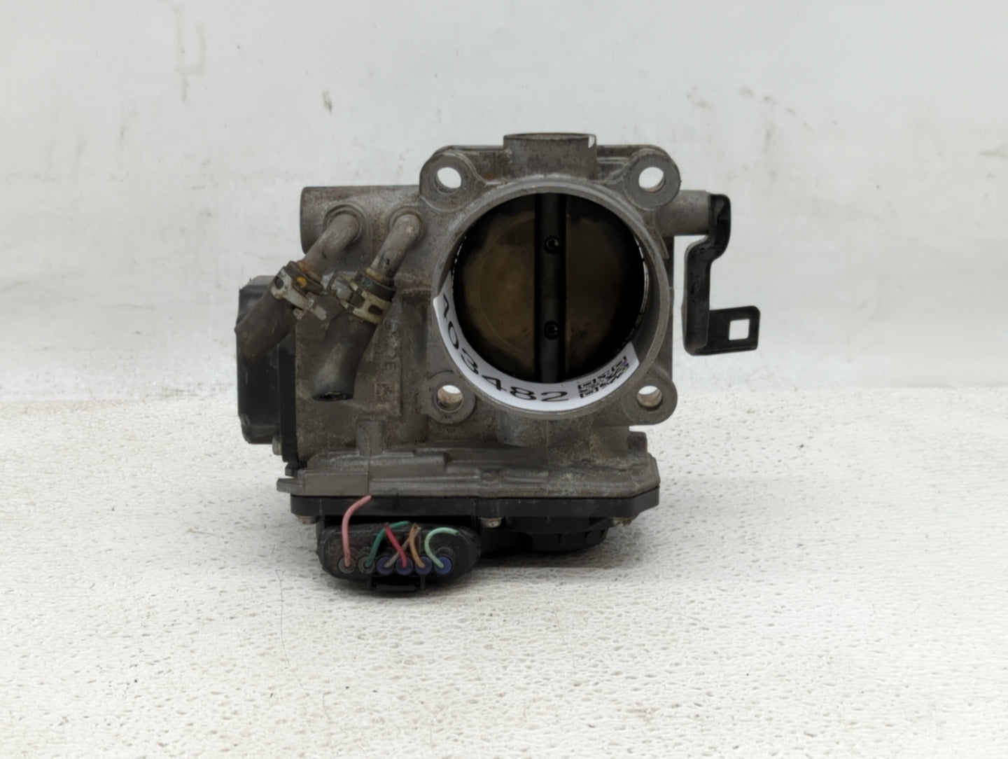 2010-2013 Honda Cr-V Throttle Body P/N:GMD7E GME1A Fits Fits 2010 2011 2012 2013 2014 OEM Used Auto Parts - Oemusedautoparts