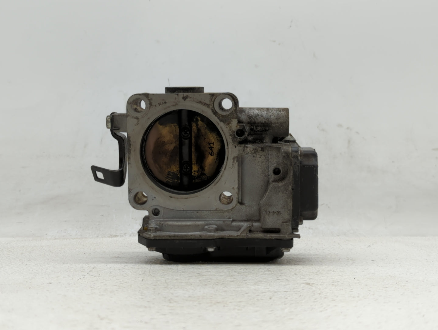 2010-2013 Honda Cr-V Throttle Body P/N:GMD7E GME1A Fits Fits 2010 2011 2012 2013 2014 OEM Used Auto Parts - Oemusedautoparts