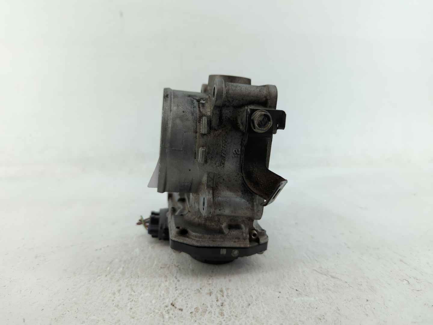 2010-2013 Honda Cr-V Throttle Body P/N:GMD7E GME1A Fits Fits 2010 2011 2012 2013 2014 OEM Used Auto Parts - Oemusedautoparts