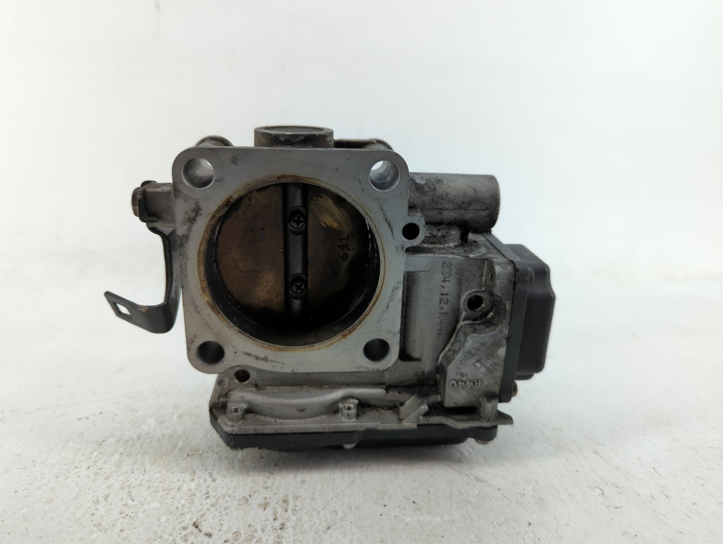 2010-2013 Honda Cr-V Throttle Body P/N:GMD7E GME1A Fits Fits 2010 2011 2012 2013 2014 OEM Used Auto Parts - Oemusedautoparts