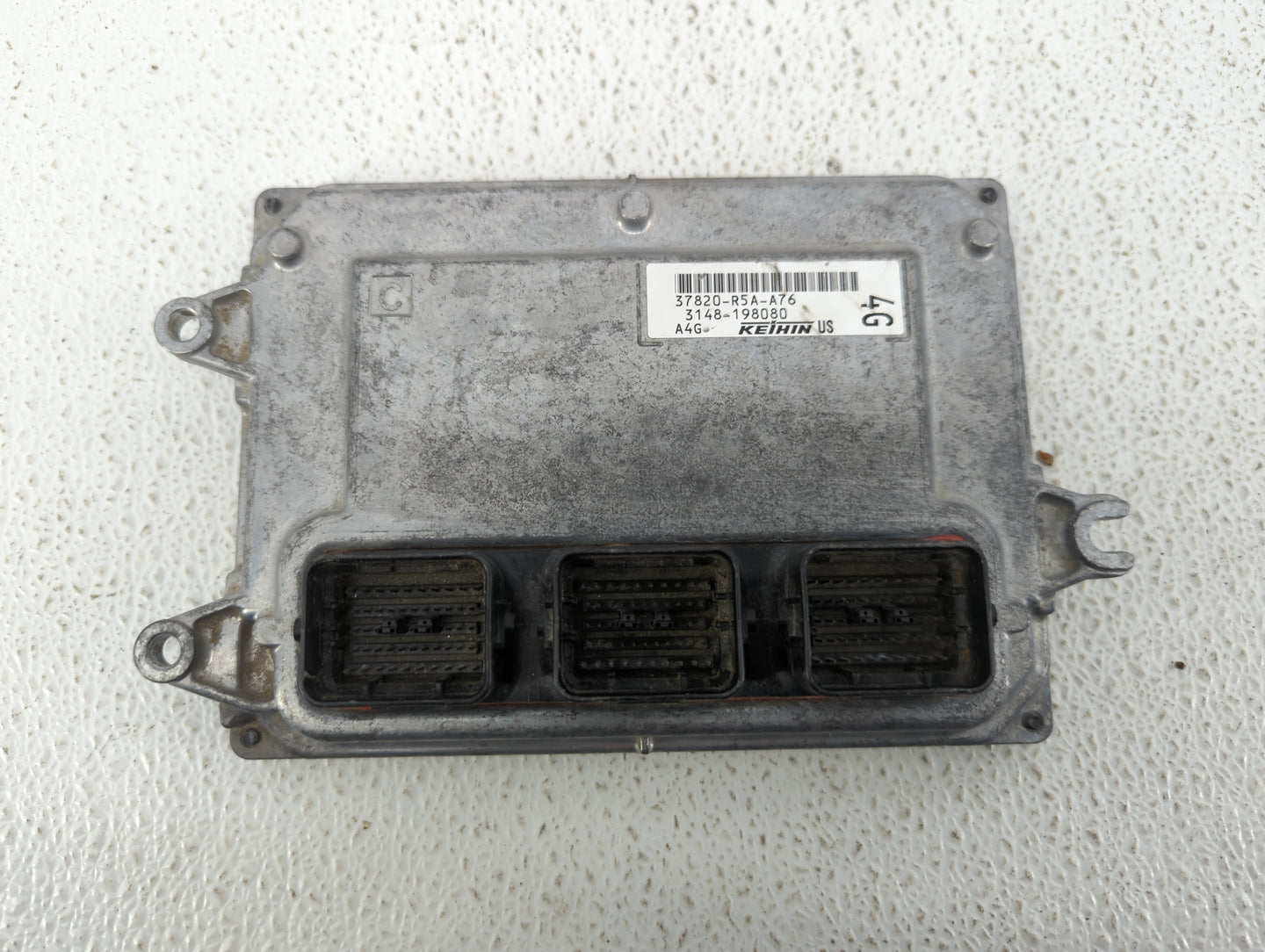 2012-2014 Honda Cr-V PCM Engine Control Computer ECU ECM PCU OEM P/N:37820-R5A-A73 37820-R5A-A76 Fits Fits 2012 2013 2014 OE
