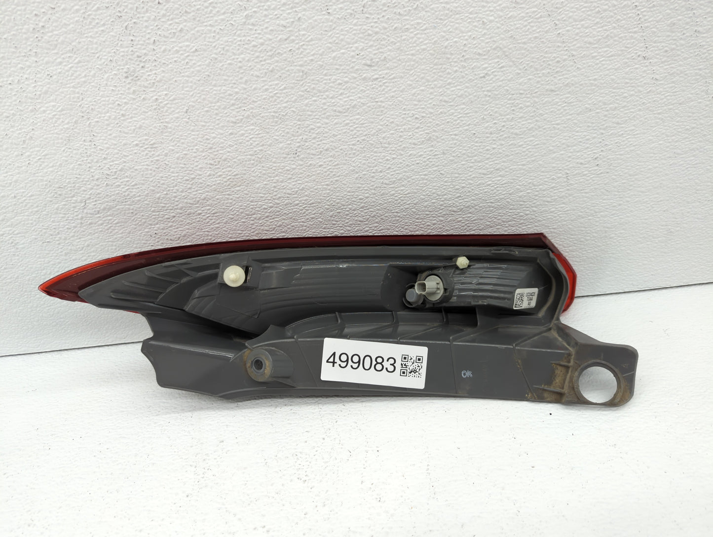 2012-2014 Honda Cr-V Tail Light Assembly Driver Left OEM Fits Fits 2012 2013 2014 OEM Used Auto Parts - Oemusedautoparts1.co