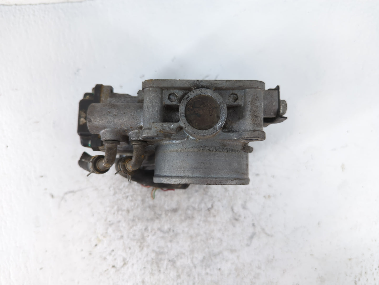 2010-2014 Honda Cr-V Throttle Body P/N:04891 1430 04P18 Fits Fits 2010 2011 2012 2013 2014 2015 OEM Used Auto Parts - Oemuse