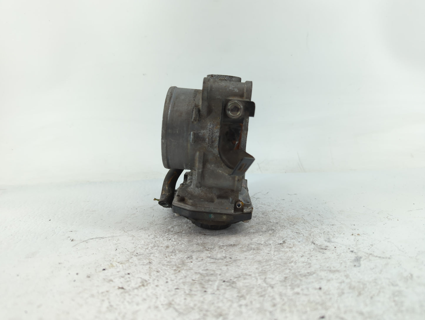 2010-2014 Honda Cr-V Throttle Body P/N:04891 1430 04P18 Fits Fits 2010 2011 2012 2013 2014 2015 OEM Used Auto Parts - Oemuse