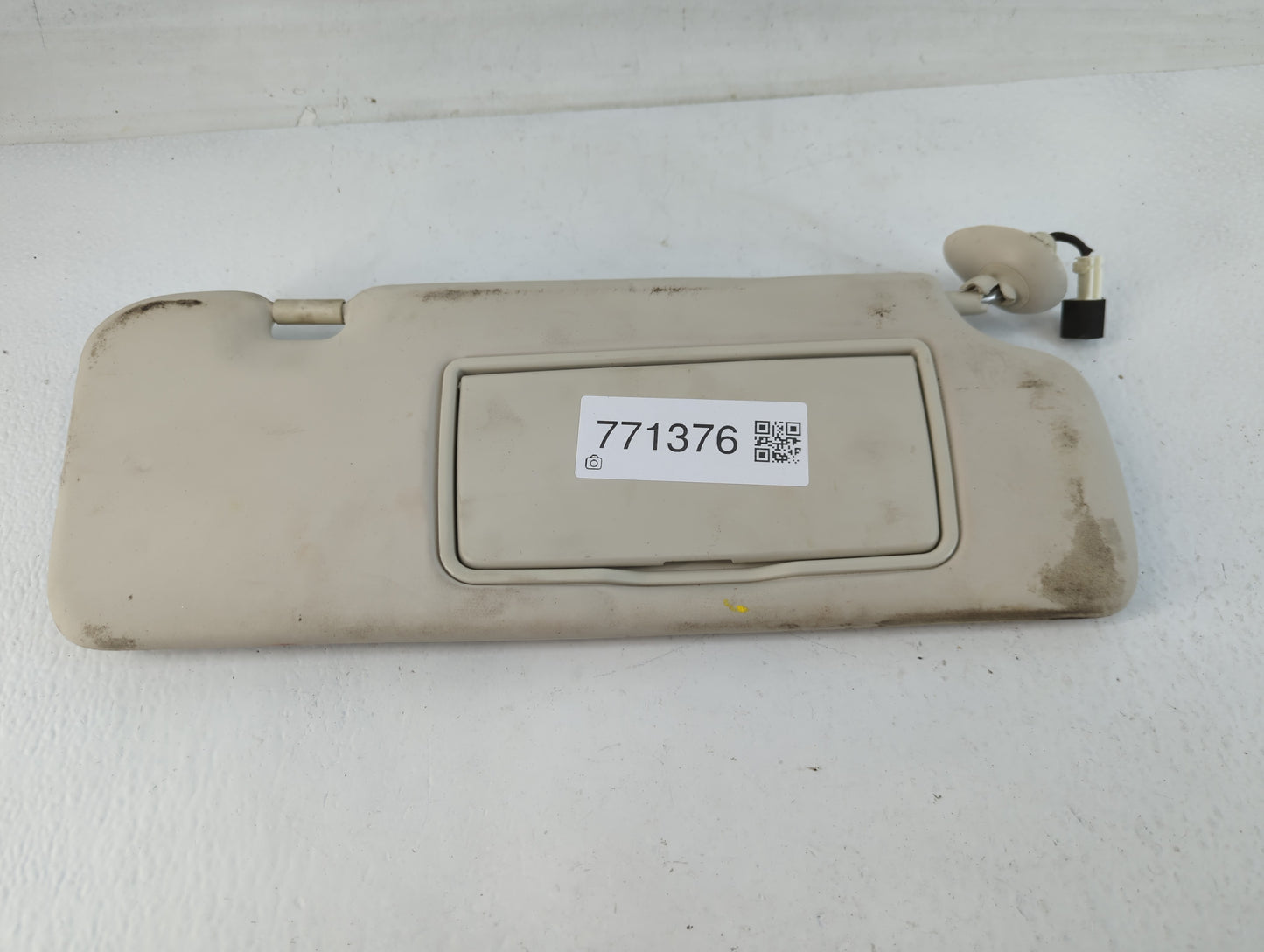 2012-2014 Honda Cr-V Sun Visor Shade Replacement Passenger Right Mirror Fits Fits 2012 2013 2014 OEM Used Auto Parts - Oemus