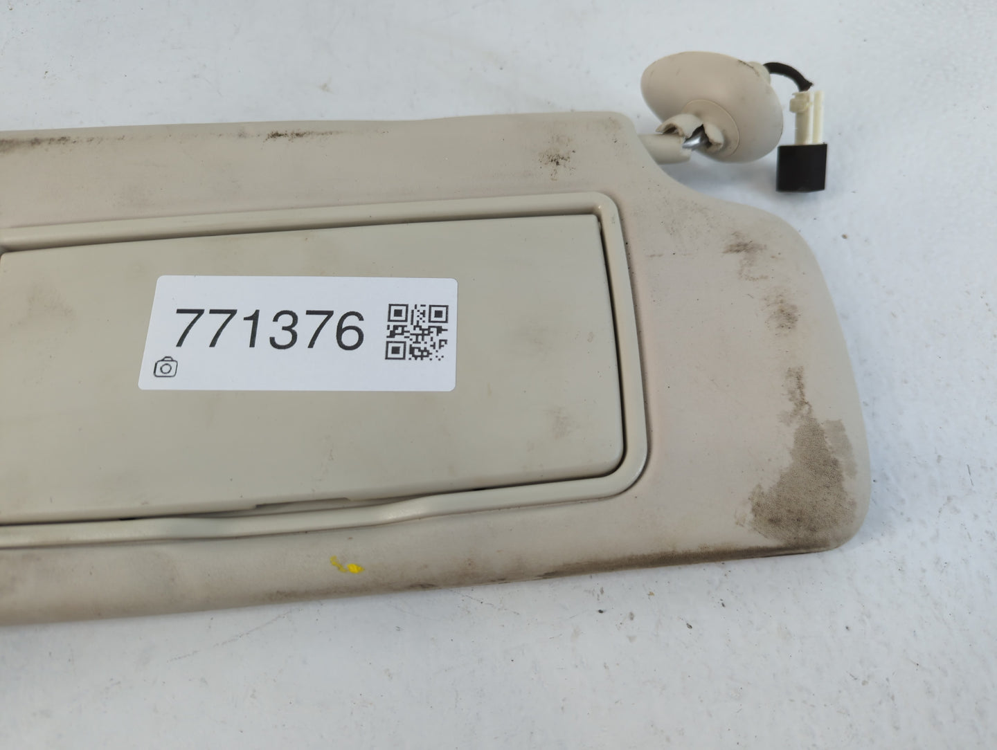 2012-2014 Honda Cr-V Sun Visor Shade Replacement Passenger Right Mirror Fits Fits 2012 2013 2014 OEM Used Auto Parts - Oemus