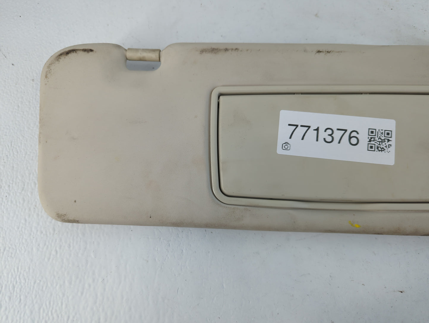 2012-2014 Honda Cr-V Sun Visor Shade Replacement Passenger Right Mirror Fits Fits 2012 2013 2014 OEM Used Auto Parts - Oemus