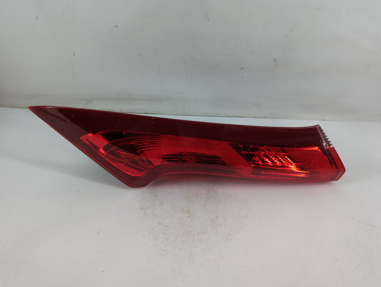 2012-2014 Honda Cr-V Tail Light Assembly Passenger Right OEM Fits Fits 2012 2013 2014 OEM Used Auto Parts - Oemusedautoparts