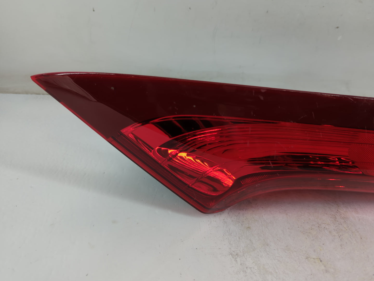 2012-2014 Honda Cr-V Tail Light Assembly Passenger Right OEM Fits Fits 2012 2013 2014 OEM Used Auto Parts - Oemusedautoparts