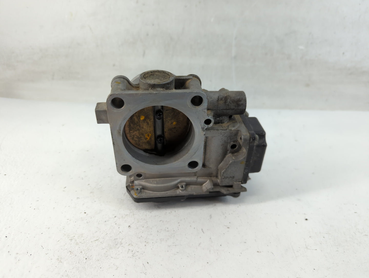 2010-2013 Honda Cr-V Throttle Body P/N:20114 GME1A Fits Fits 2010 2011 2012 2013 2014 OEM Used Auto Parts - Oemusedautoparts