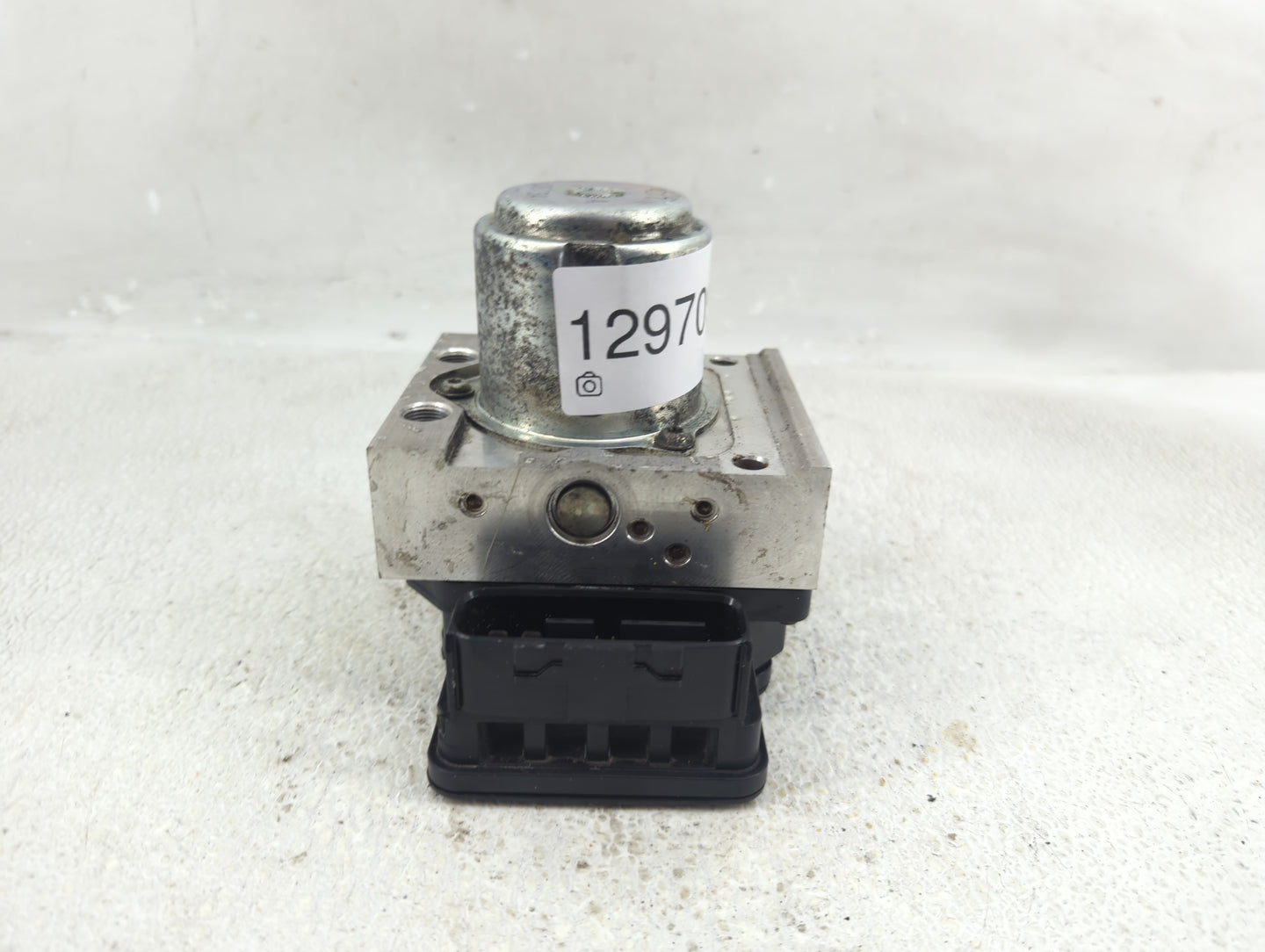 2012 Honda Crosstour ABS Pump Control Module Replacement P/N:57110-TY4-A01 Fits OEM Used Auto Parts - Oemusedautoparts1.com