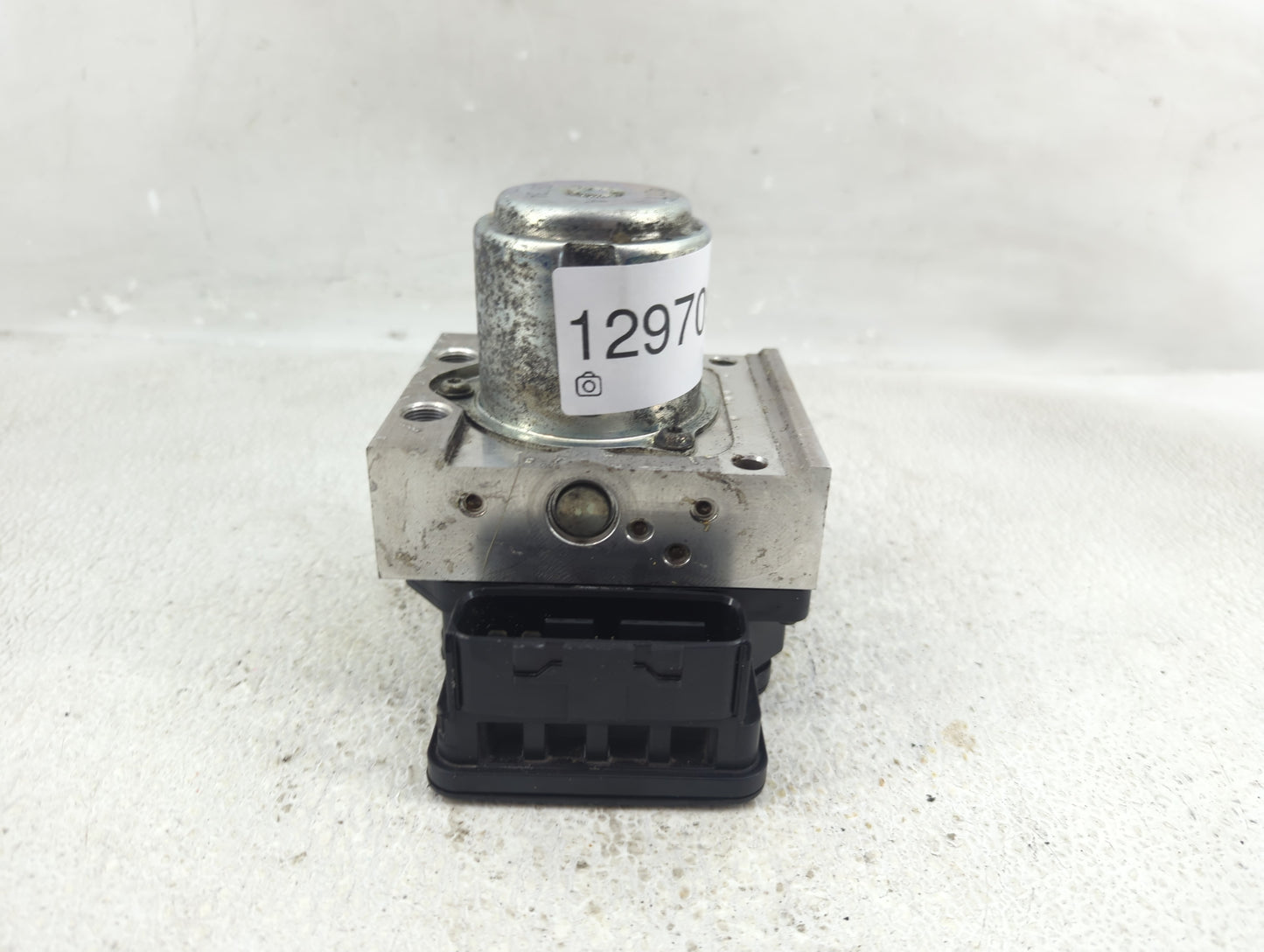 2012 Honda Crosstour ABS Pump Control Module Replacement P/N:57110-TY4-A01 Fits OEM Used Auto Parts - Oemusedautoparts1.com