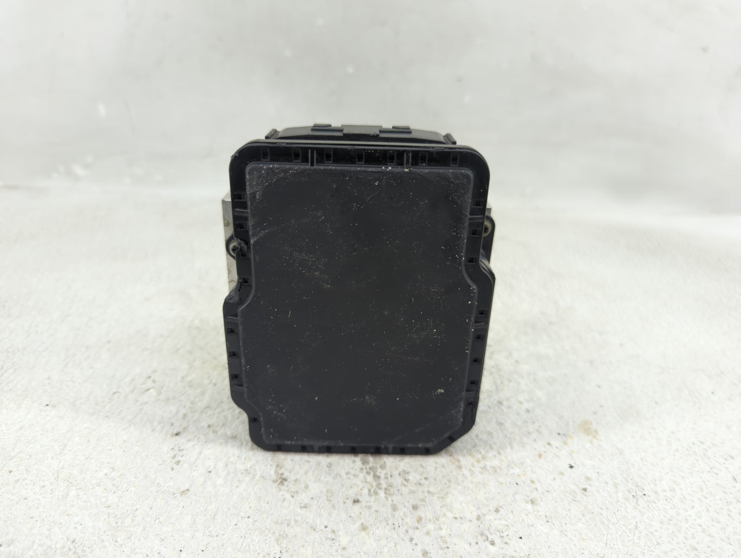 2012 Honda Crosstour ABS Pump Control Module Replacement P/N:57110-TY4-A01 Fits OEM Used Auto Parts - Oemusedautoparts1.com