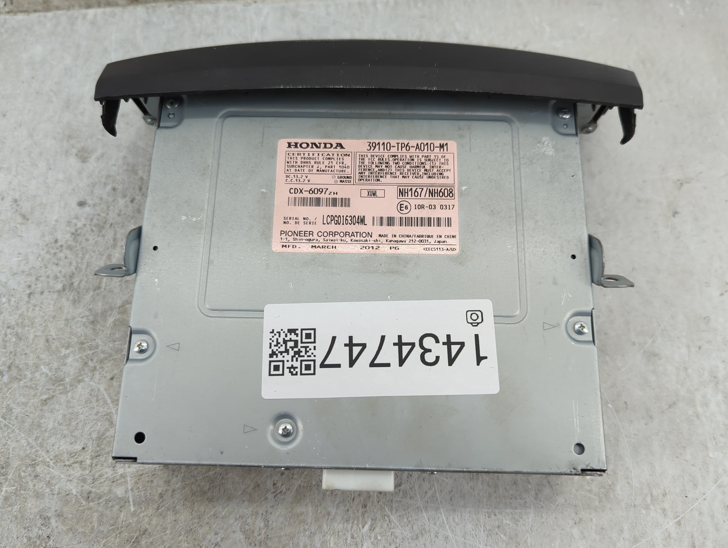 2012 Honda Crosstour Radio AM FM Cd Player Receiver Replacement P/N:39110-TP6-A010-M1 CDX-6097ZH Fits OEM Used Auto Parts - 