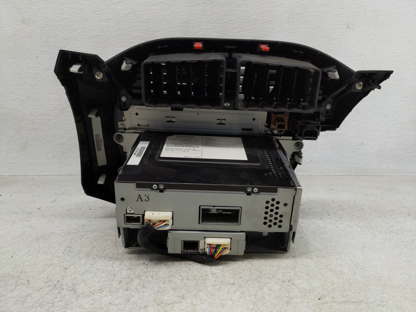 2009-2013 Honda Fit Radio AM FM Cd Player Receiver Replacement P/N:39100-TK6-A014-M1 Fits Fits 2009 2010 2011 2012 2013 OEM 