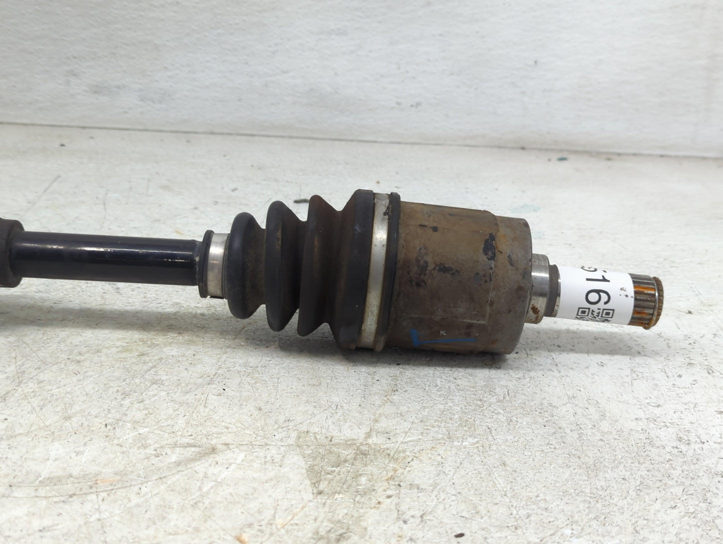 2009-2012 Honda Fit Axle Shaft Front Driver Cv C/v - Oemusedautoparts1.com