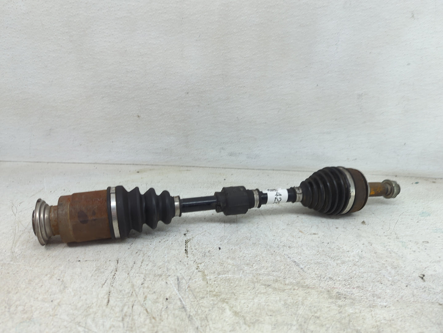 2009-2012 Honda Fit Axle Shaft Front Passenger Cv C/v - Oemusedautoparts1.com