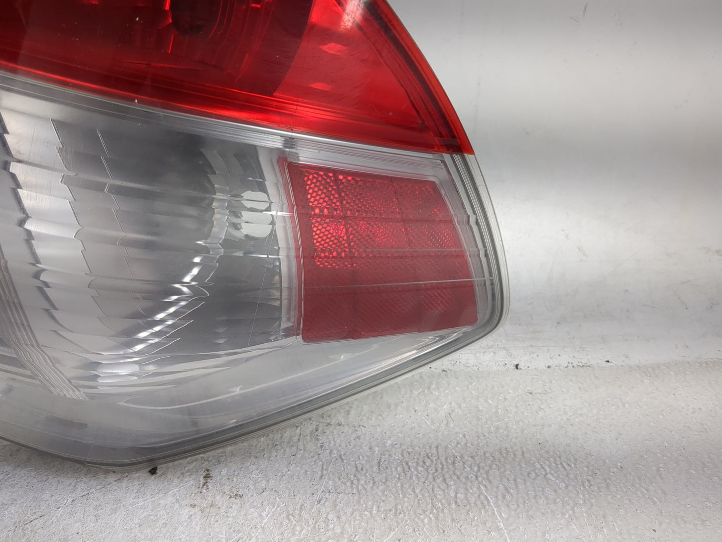 2009-2014 Honda Fit Tail Light Assembly Driver Left OEM Fits Fits 2009 2010 2011 2012 2013 2014 OEM Used Auto Parts - Oemuse