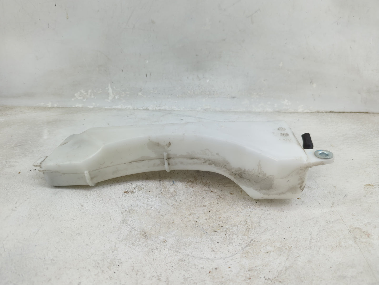 2009-2014 Honda Fit Radiator Coolant Overflow Expansion Tank Bottle 1459563 - Oemusedautoparts1.com
