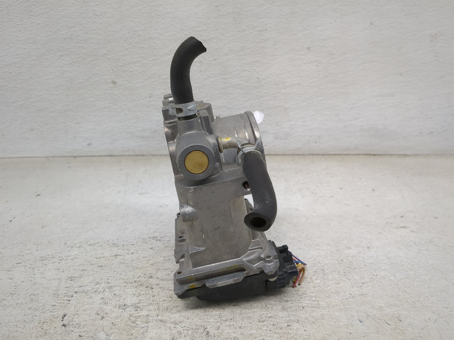 2009-2014 Honda Fit Throttle Body Fits Fits 2009 2010 2011 2012 2013 2014 OEM Used Auto Parts - Oemusedautoparts1.com