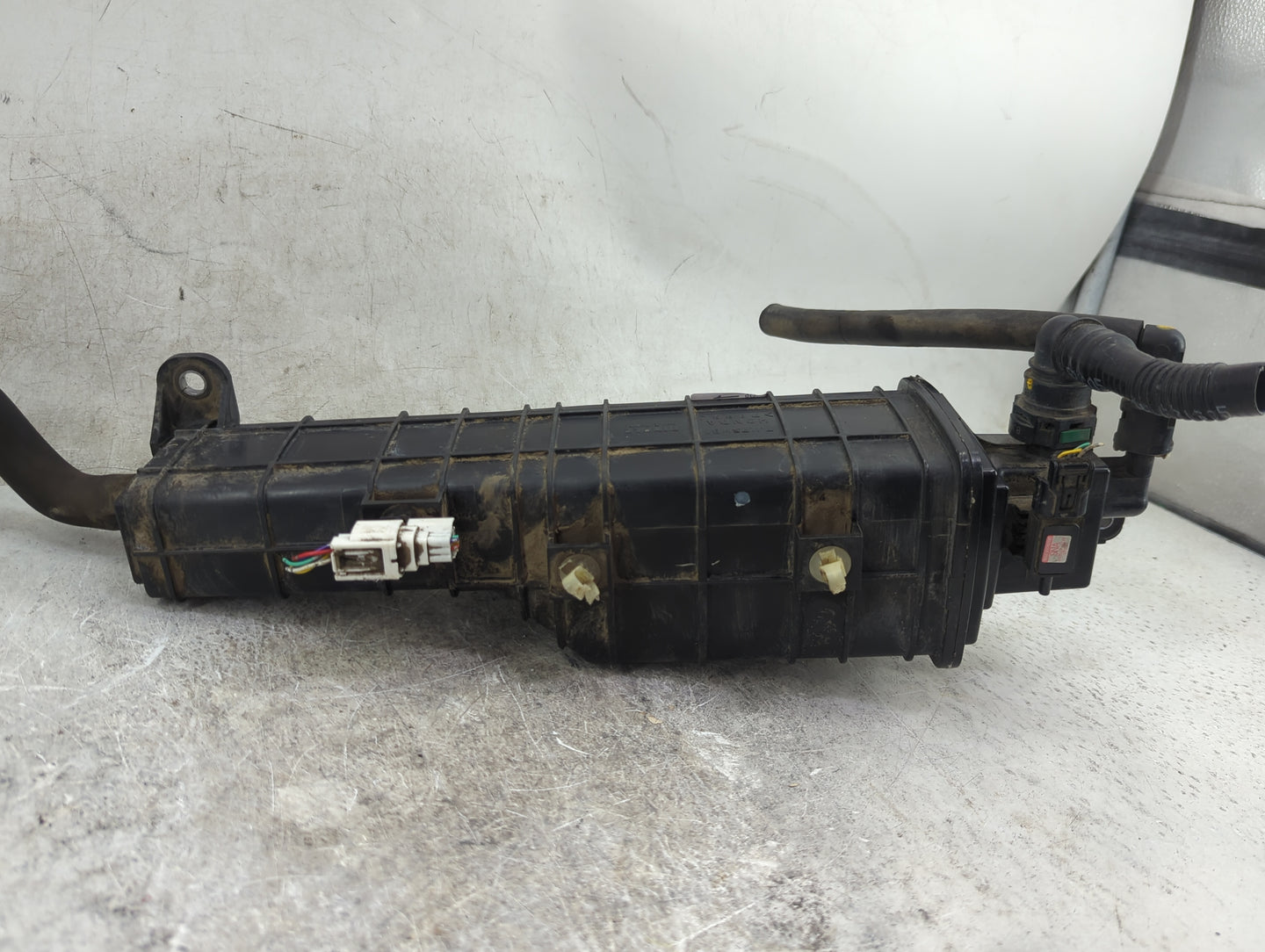 2012 Honda Fit Fuel Vapor Charcoal Canister 1467839 - Oemusedautoparts1.com