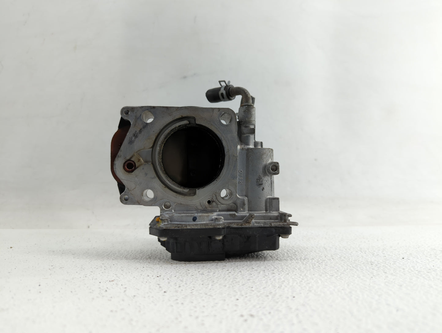 2016-2019 Honda Hr-V Throttle Body P/N:GMF3B Fits Fits 2012 2013 2014 2015 2016 2017 2018 2019 OEM Used Auto Parts - Oemused
