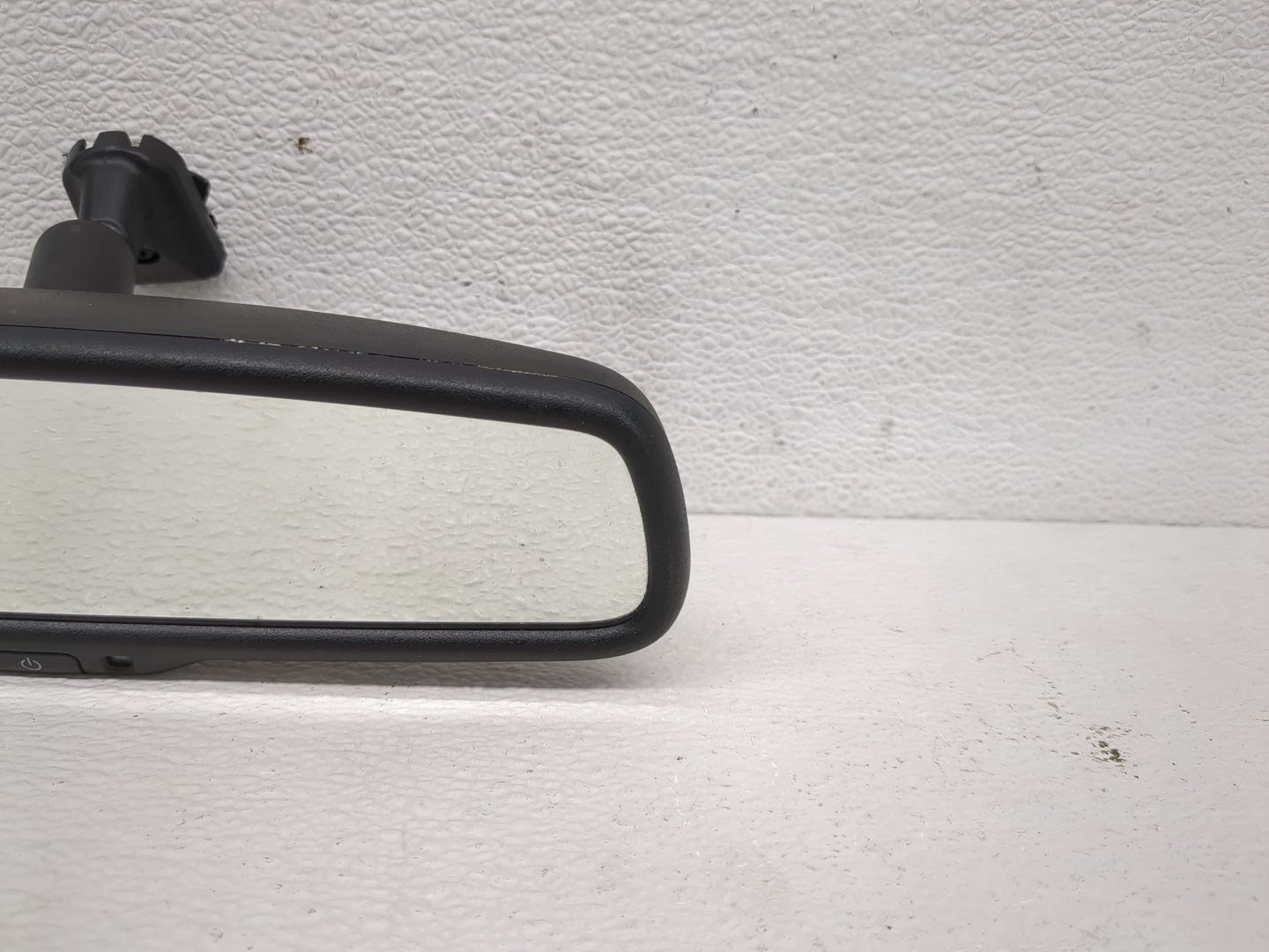 2011-2012 Honda Odyssey Interior Rear View Mirror Replacement OEM P/N:E11026001 Fits Fits 2009 2010 2011 2012 2013 2014 OEM 