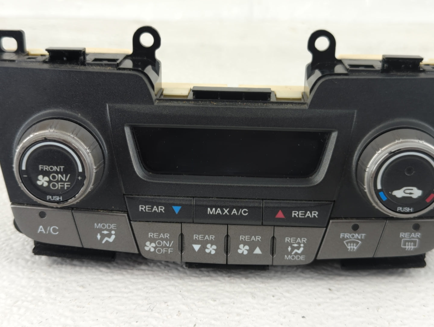 2011-2017 Honda Odyssey Climate Control Module Temperature AC/Heater Replacement P/N:NH365L Fits OEM Used Auto Parts - Oemus