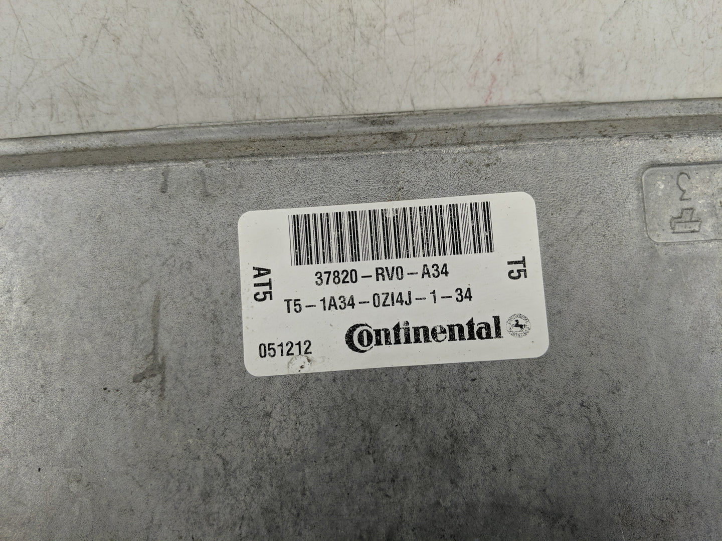 2012 Honda Odyssey PCM Engine Control Computer ECU ECM PCU OEM P/N:T5-1A34-0ZI4J-1-34 37820-RV0-A34 Fits OEM Used Auto Parts