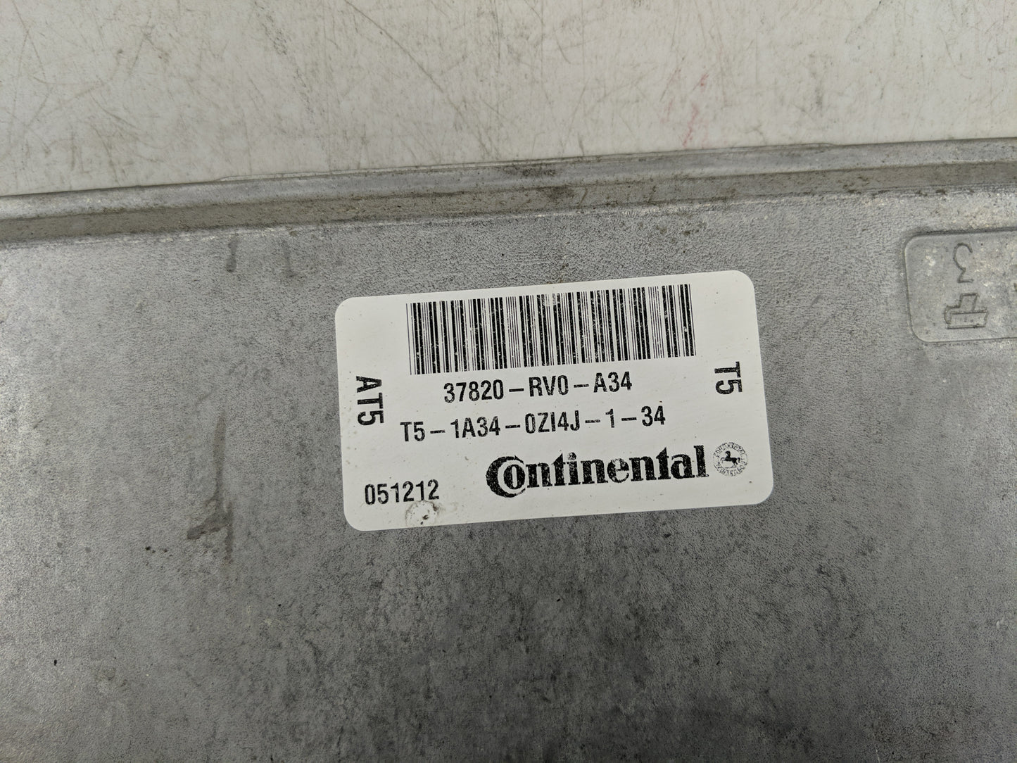 2012 Honda Odyssey PCM Engine Control Computer ECU ECM PCU OEM P/N:T5-1A34-0ZI4J-1-34 37820-RV0-A34 Fits OEM Used Auto Parts