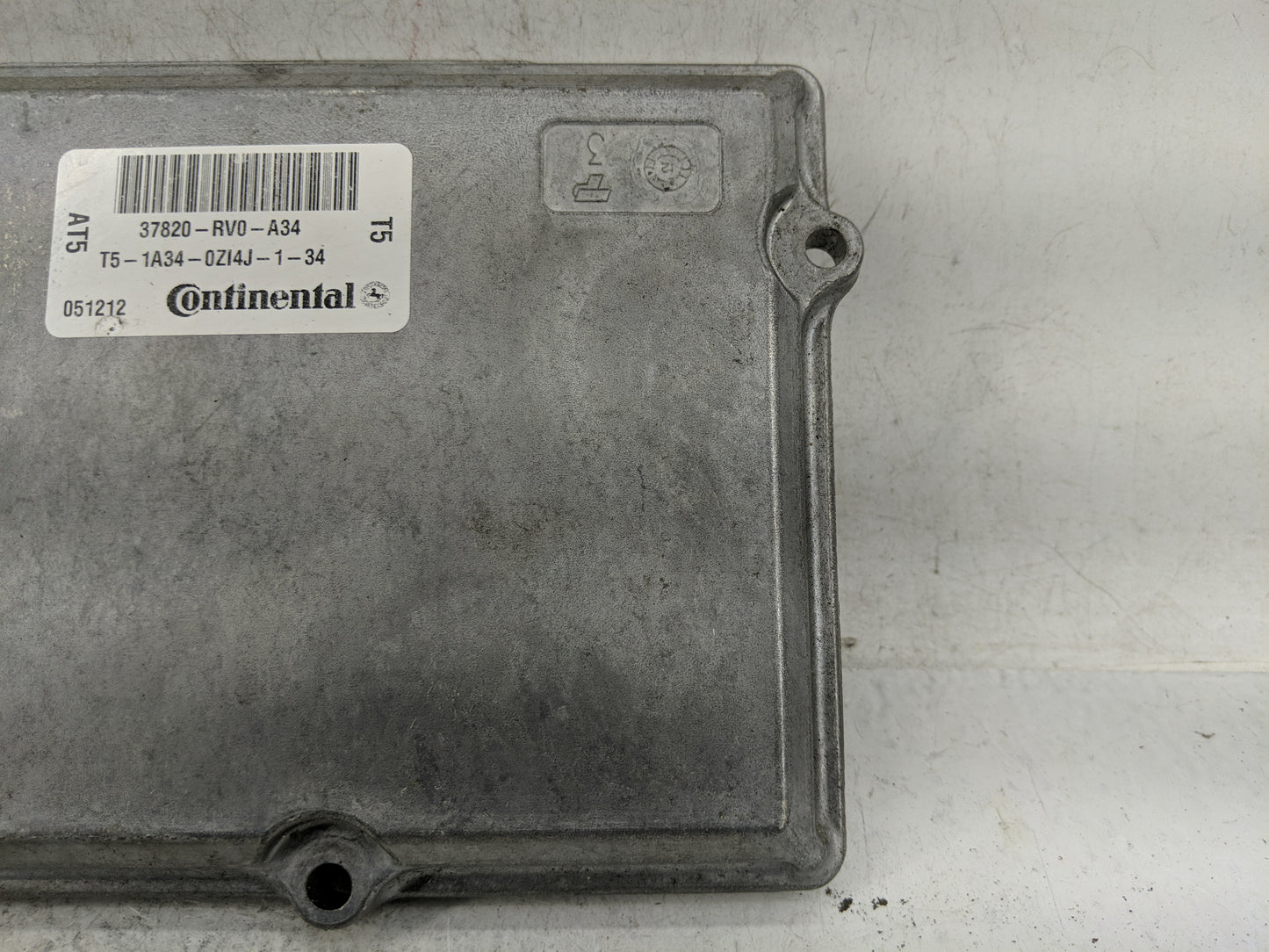 2012 Honda Odyssey PCM Engine Control Computer ECU ECM PCU OEM P/N:T5-1A34-0ZI4J-1-34 37820-RV0-A34 Fits OEM Used Auto Parts