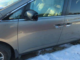 compare product 2011-2012 Honda Odyssey Driver Front Door Oem 1364970