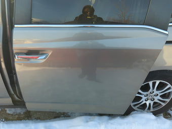compare product 2011-2017 Honda Odyssey Driver Rear Door Oem 1365095
